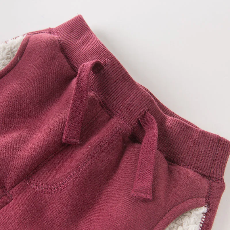 DB6532_0034_6Y3A7389