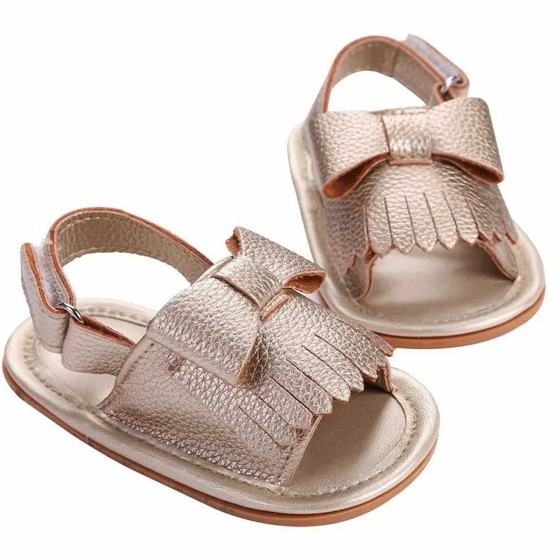 Летняя модная обувь для новорожденных девочек обувь с кисточками и бантом однотонные сандалии повседневная обувь принцессы обувь на мягкой подошве