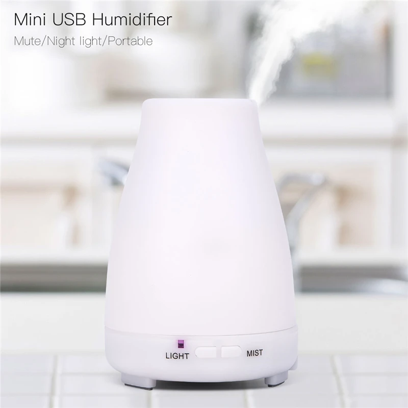 

200ML Ultrasonic Air Humidifier With LED Light Electric Aromatherapy Essential Oil Diffuser Mini USB Aroma Humidifiers Fogger