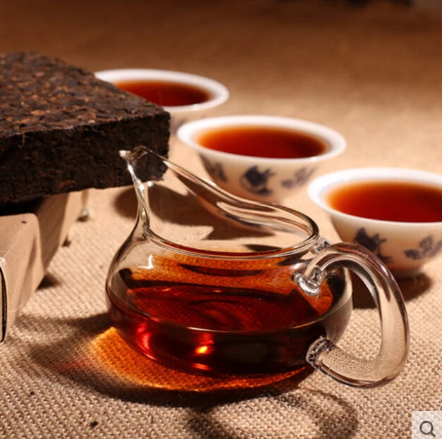 Самый старый китайский чай Юньнань старый спелый чай