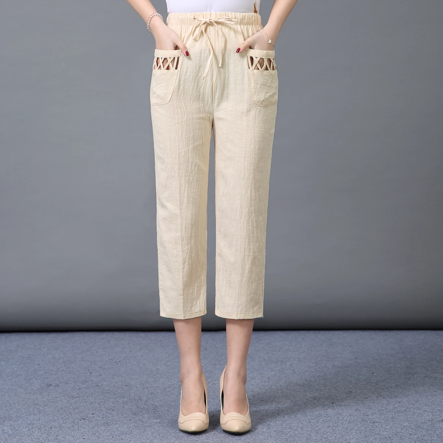 

Woman Spring Cotton Linen Pants Female Summer Casual Thin 3/4 Trousers Women Elastic Waist Capris Pants Plus Size 4XL
