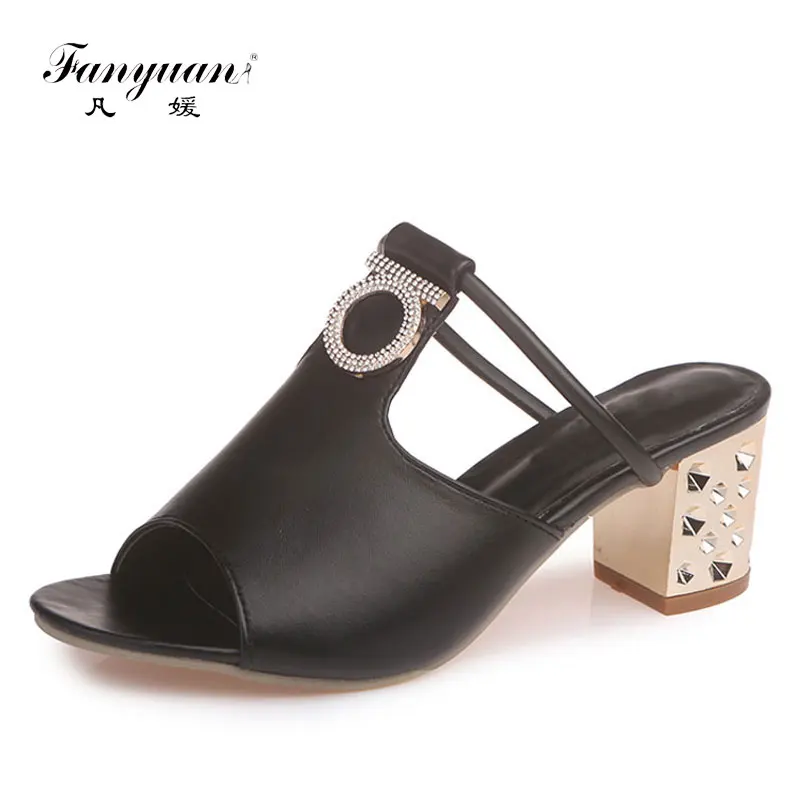 crostail stylish slippers