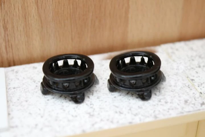 G10-X025 children baby gift Toy 1:12 Dollhouse mini Furniture Miniature rement accessories Black small stove 2pcs/set