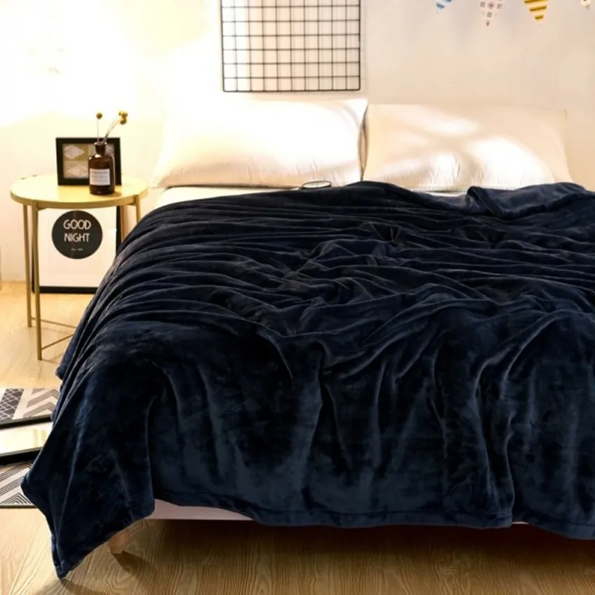 

Solid Warm Soft Throw Weighted Blanket Coral Fleece Blanket Fuzzy on Bed Sofa Manta Hot Limited Flannel Blanket Bedsheet 320GSM