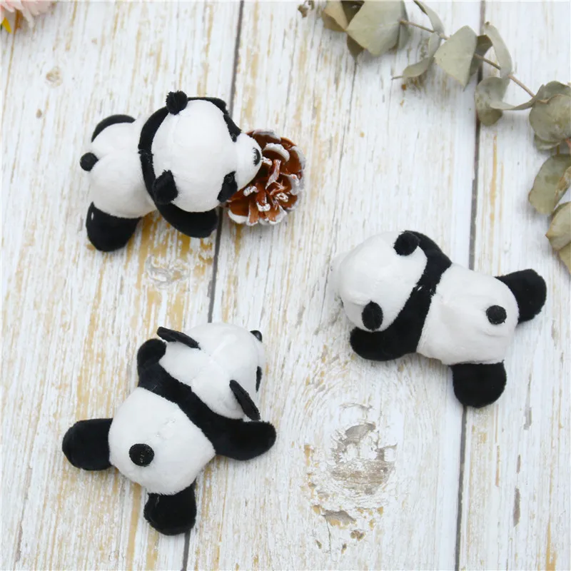 1Pcs Super Cute Panda bear brooch Panda pins Animal brooches Soft Plush Toy Accessories Love Panda Jewelry Kawaii gifts for girl