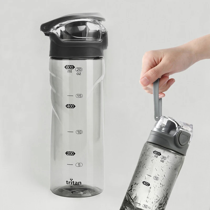 

600ml Protein Sport Water Bottle BPA Free Outdoor Travel My Drink Bottle Shaker Protable Leakproof Tritan Plastic Bottle