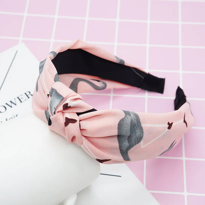 AWAYTR, мягкая завязанная повязка с фламинго, новинка, черно-белая повязка для волос для женщин, женский обруч для волос с бантиком, аксессуары для волос, головной убор - Цвет: Розовый