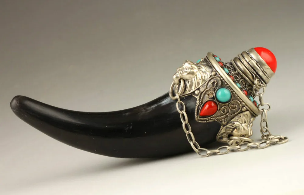 VINTAGE RED CORAL TURQUOISE TIBET YAK HORN SNUFF BOTTLE OF SILVER