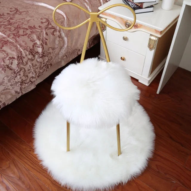 Top Luxury White Black Artificial Wool Parlor Carpet Living Room Top Luxury White Black Artificial Wool Parlor Carpet Living Room Faux Fur Rug Sofa Decorative Round