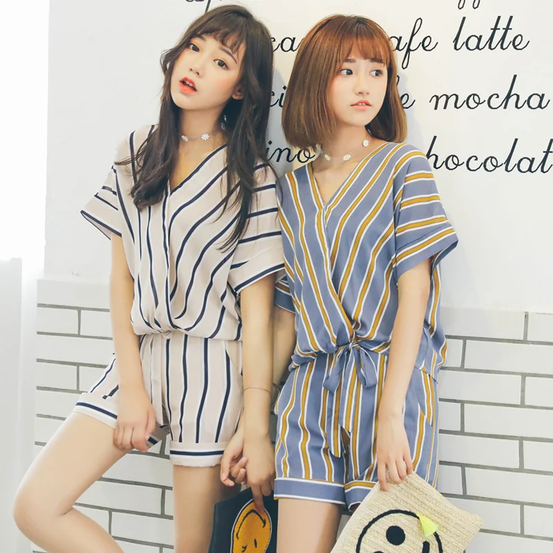 

Hot Fashion Summer Striped Women's Sets Sexy V-Neck Loose Top And Short Pants Tracksuit Women Casual Work 2 Piece Set