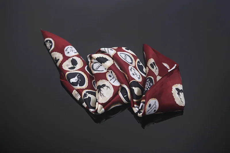 Новый олень рога печати шелковые шарфы офисные женские rea шелковые квадратные платки маленький красный цвет шейный платок