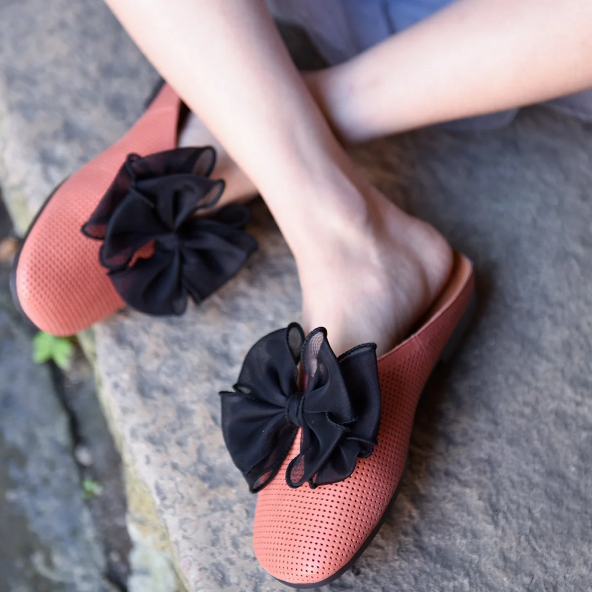 

Artmu Original Butterfly-knot Women Slippers Soft Bottom New Genuine Leather Handmade Flat Sole Semi-Slippers New Sweet Shoes