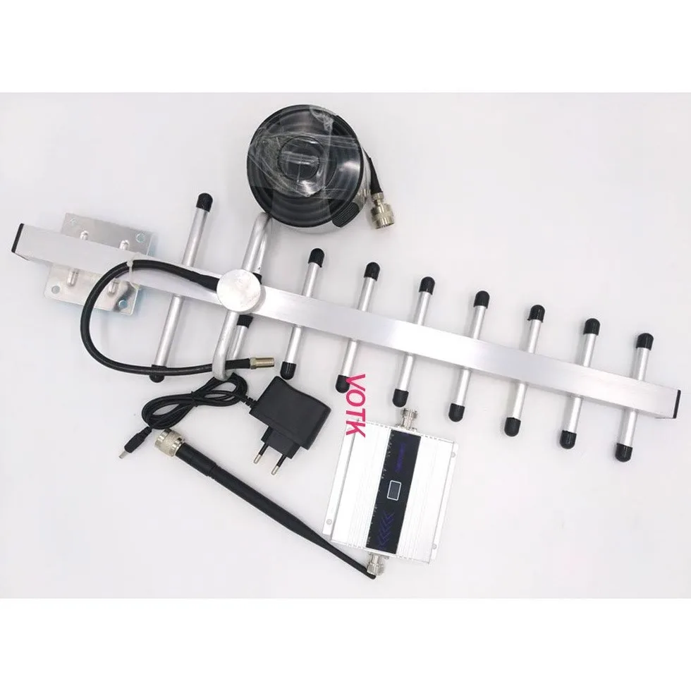 

MOBILE GSM SIGNAL BOOSTER , cell phone GSM signal repeater 900MHZ signal amplifier with yagi antenna full set