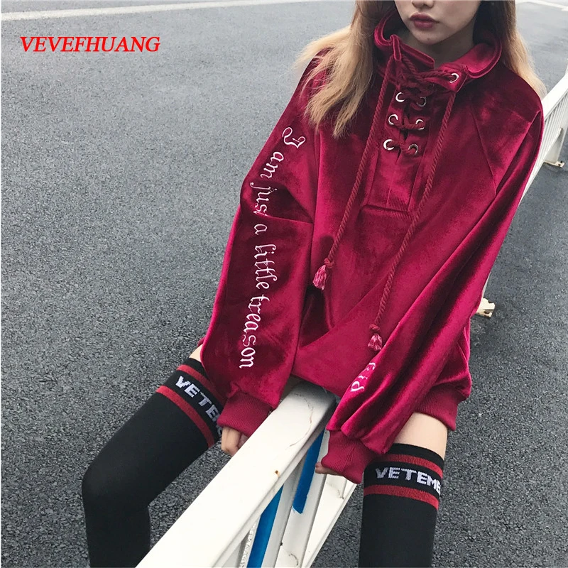 

Korean Streetwear alphabet velvet embroidered top Harajuku wind loose turtleneck long sleeved coat of female students