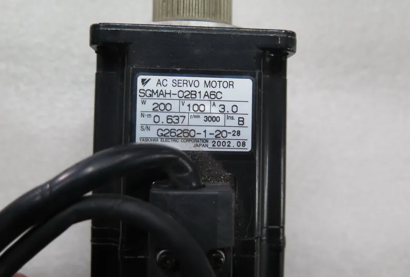 

New Products servomotor SGMAH-02B1A6C