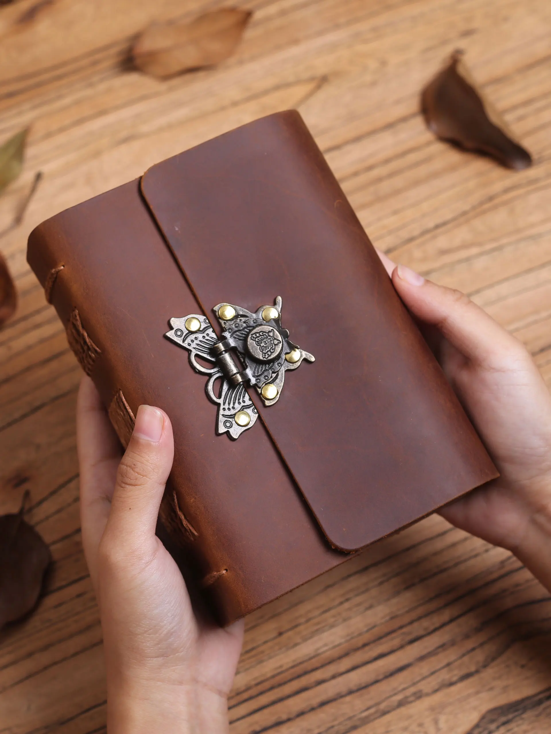 5 см, супер толстый кожаный блокнот с бабочкой, Ретро стиль, для путешествий, для рук, Европейский дневник, записная книжка, канцелярские принадлежности