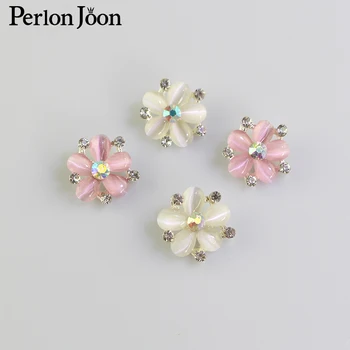 

10PCS 17mm White pink flower crystal rhinestone button female clothing button decoration silver flower clothing accessories NK36