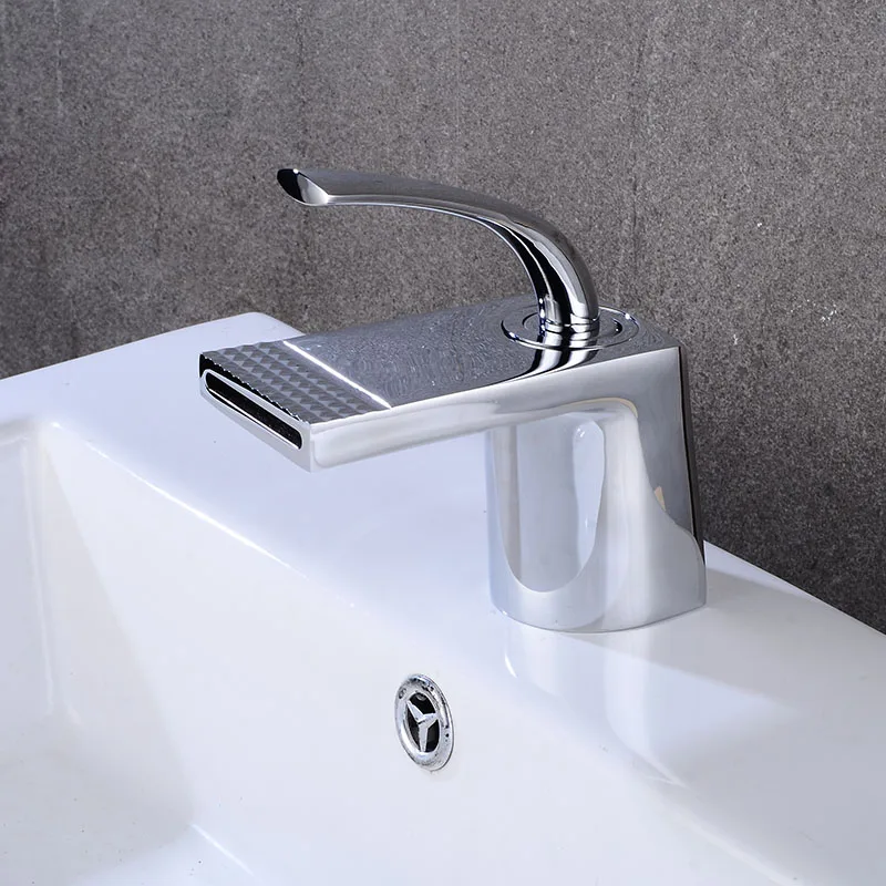 الكروم/أسود الجملة والتجزئة سطح جبل الشلال الحمام صنبور الغرور أحواض من الزجاج صنبور حوض خلاط الباردة والساخنة صنابير المياه A43