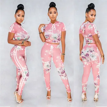 

2018 Summer Short Sleeve Crop Top Fashion Suit Women Clothing 2 Piece Set Tops+Pants Printed Suit Female
