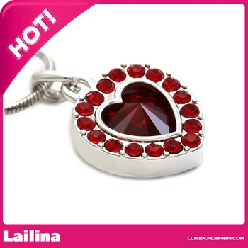 

Valentines and Mothers Day Heart Pendant Necklace Gift Charm--RED