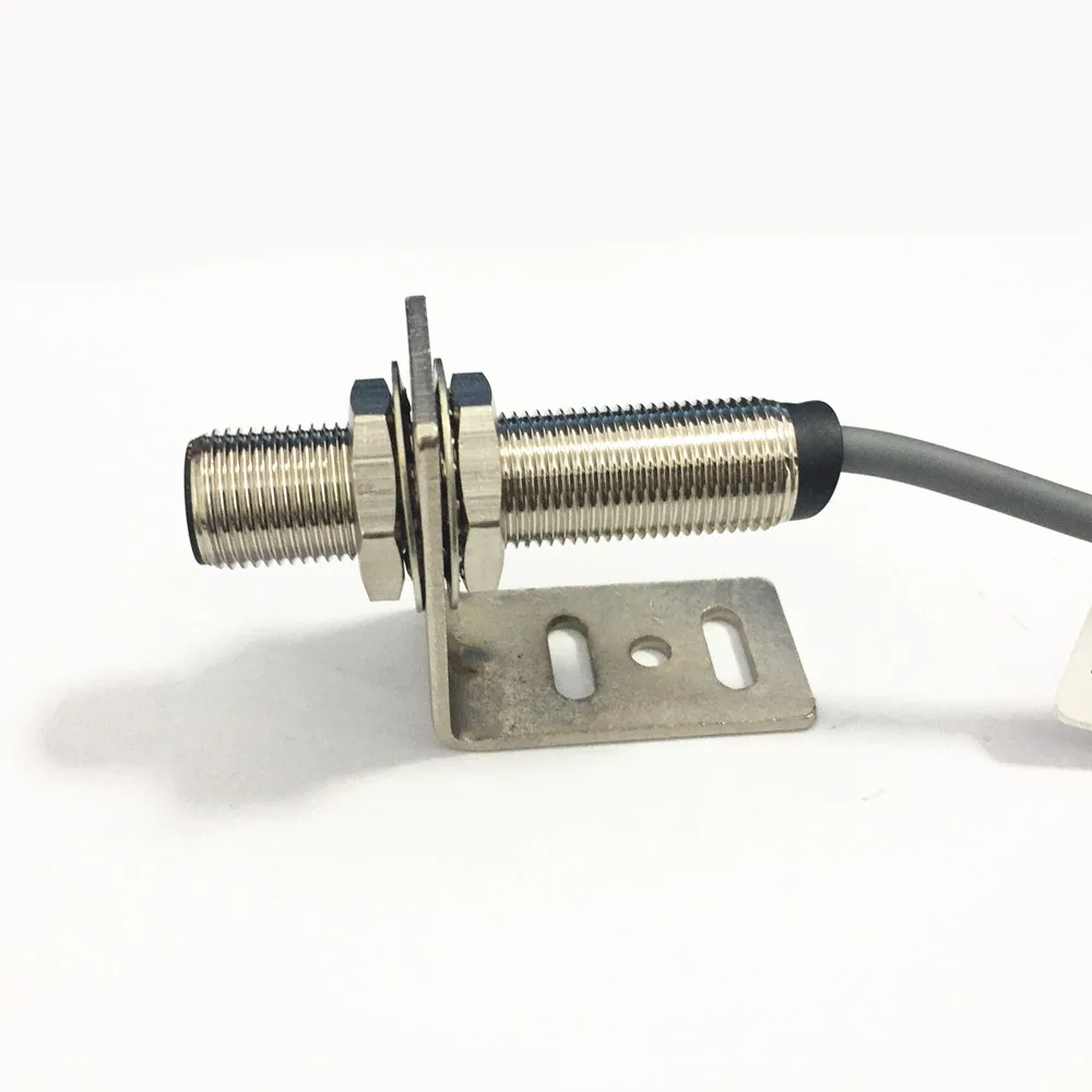 

Free Shipping M12 Metal Laser Sensor Switch 12v 24v DC NPN normally open 100 meter Long Distance Motion sensor