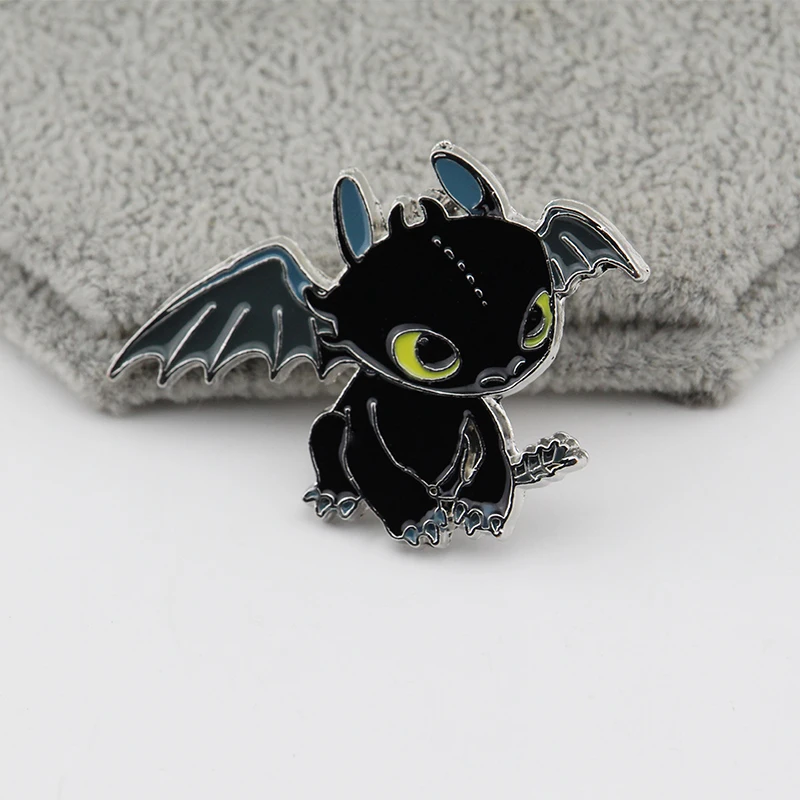 

How to Train Your Dragon Night Fury Metal Enamel Pins and Brooches Keychain for Women Men Lapel Pin Bags Badge Gifts