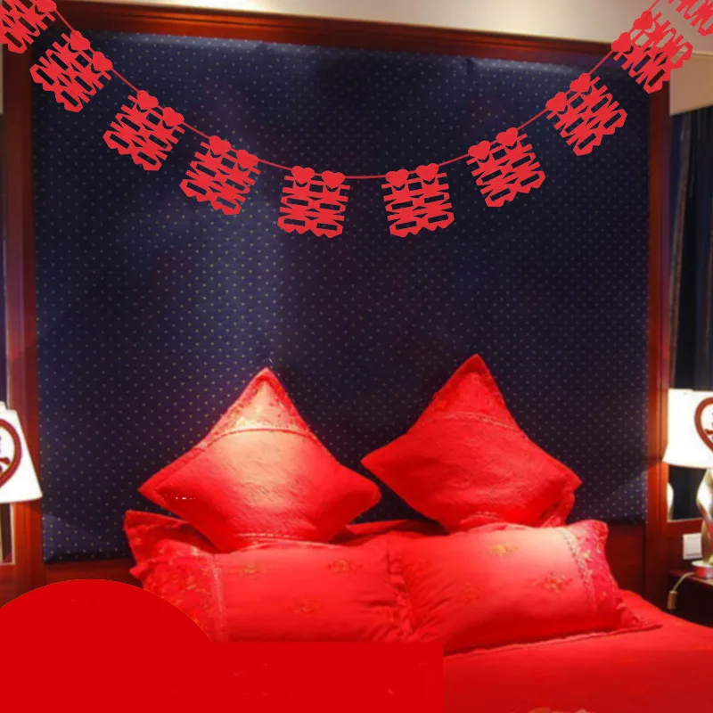 

3m Garland Non Woven Fabrics Red Loving Heart Hollow Double Happiness Chinese Characters Valentine's Day Wedding Room Decoration