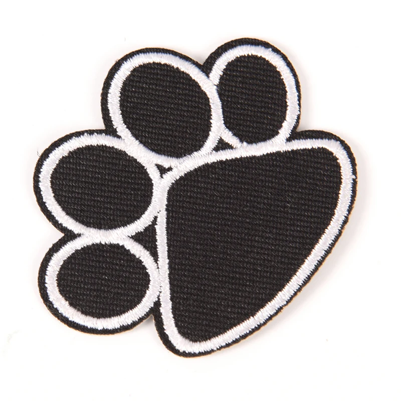 1Pcs Black Footprint Dog Paw Patch Cute Iron On Embroidered Patches Stickers for Kid T-Shirt Coat Hat Shoes 4.5cmx5.5cm