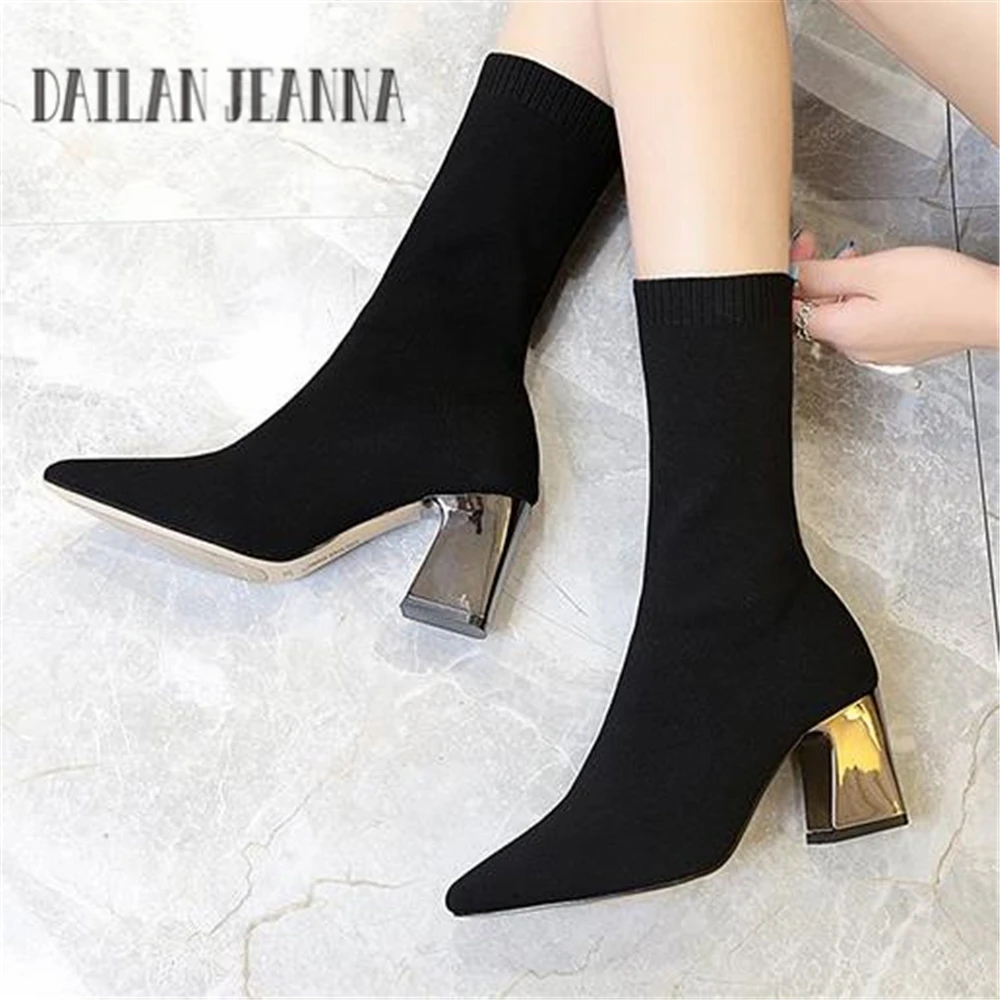 

2018 new plus cashmere boots rough with pointed shoes bare boots high-heeled knitted socks boots stretch boots women's shoes