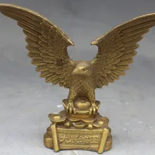 Разработанная китайская латунная ручная работа летающие открытые крылья Статуя Орла