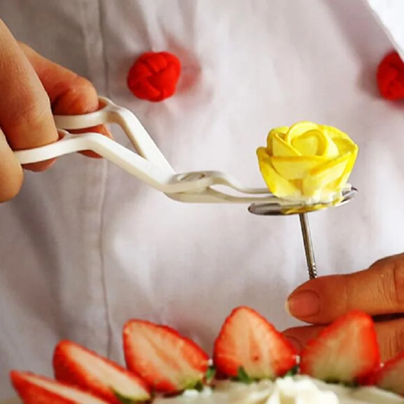 

Plastic Scissors For Cream Flower Transfer Fondant Cake Decorating Tools Rose Cream Cake receptacle scissors Baking Tool