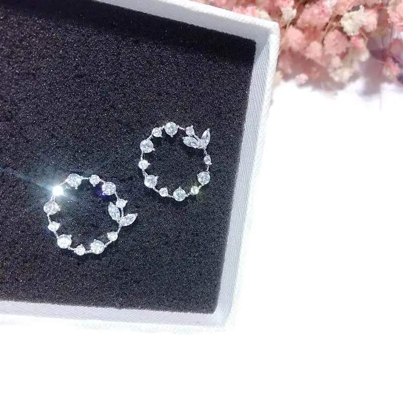 

Fine Zircon Stud Earrings For Women Round Circle Design Korean Fashion Jewelry Party Accessories Personality Micro Pave Finished