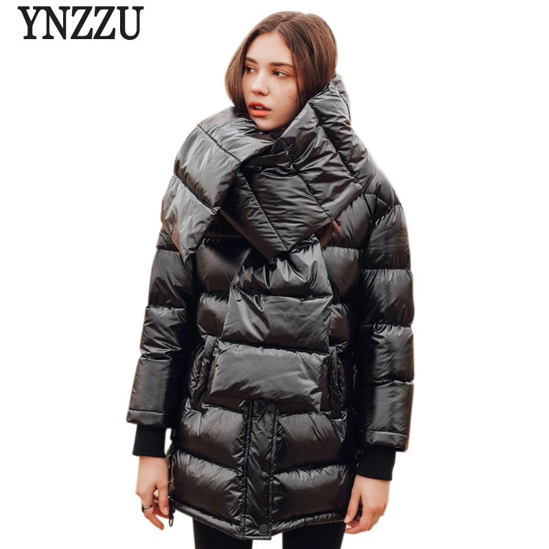 YNZZU 2018 New Winter Women's Down Jackets European Style Thicken Warm Down Coat Women High Quality with Scarf Women Parka O692 YNZZU 2018 New Winter Women's Down Jackets European Style Thicken Warm Down Coat Women High Quality with Scarf Women Parka O692