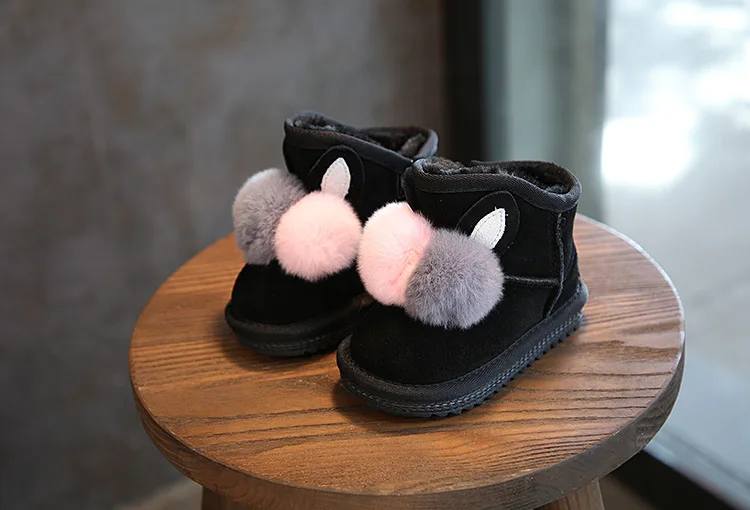 Зимние ботинки для маленьких девочек с милым кроличьим плюшем; теплые зимние ботинки из натуральной кожи с мехом; Плюшевые Детские кожаные ботинки
