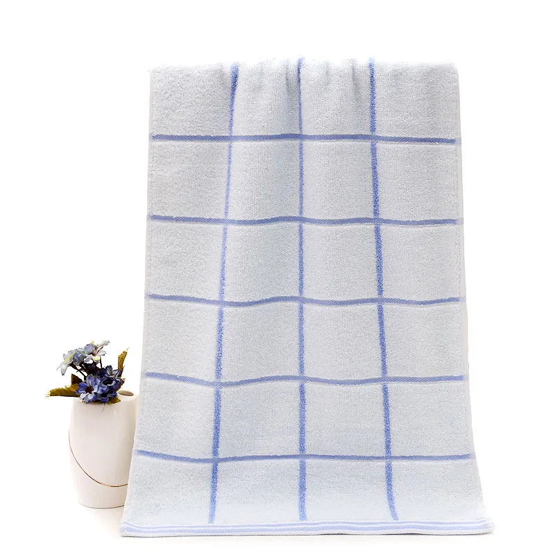 Быстросохнущее полотенце из чистого хлопка мягкое супер впитывающее пляжное полотенце мягкое дышащее Впитывающее чистая мочалка однотонная - Цвет: Синий