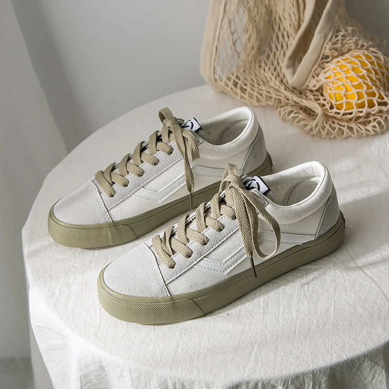 

Bean sand green canvas shoes women's shoes summer students Korean version of the wild board shoes 2019 tide shoes small white