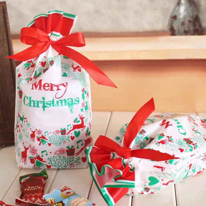 100pcs "MERRY CHRISTMAS"Green Christmas Gift OPP Bags With