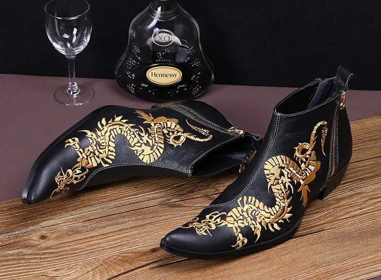 Итальянский стиль для мужчин из яловой кожи ботильоны короткие острым вышивка кожаная обувь Черный Дракон принт крутые сапоги мужчин 46