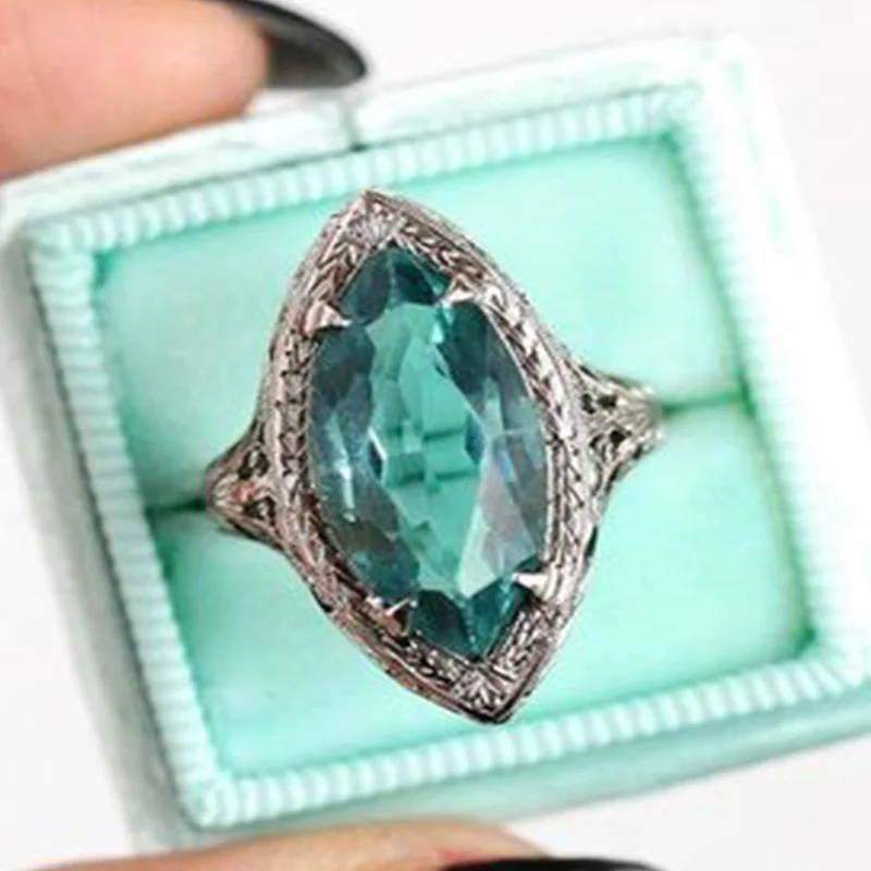 

Antique Green Stone Marquise Big Rings For Women 925 Silver Filled Horse Eye Zircon May Birthstone Ring For Female Wedding Gifts