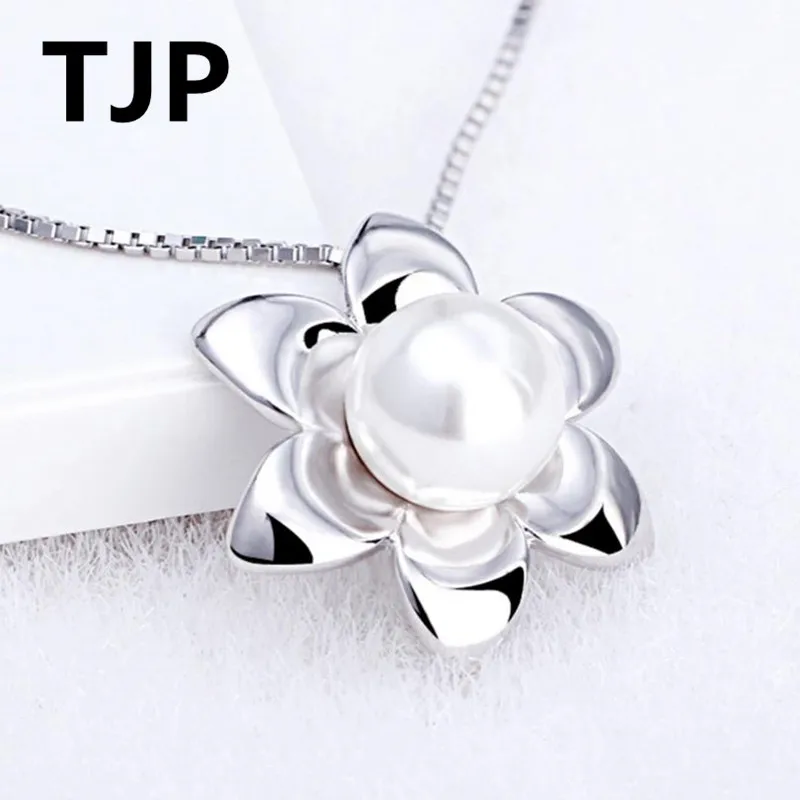 

TJP New Fashion Sunflower Shaped Pendant Necklace For Women Wedding Jewelry 925 Silver Box Chain Necklace Rhinestone Ball Party