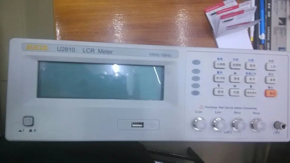 

U2810 LCR Meter with 100Hz-10kHz frequency ,Basic Accuracy:0.1%, Large character LCD with backlight perfect alternative TH2811D