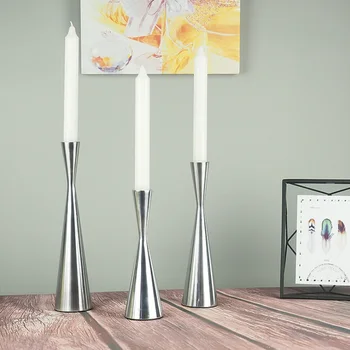 

3 Pieces Streamline Pillar Dinner Candleholder Candleholder Stand for Wedding Party Decor