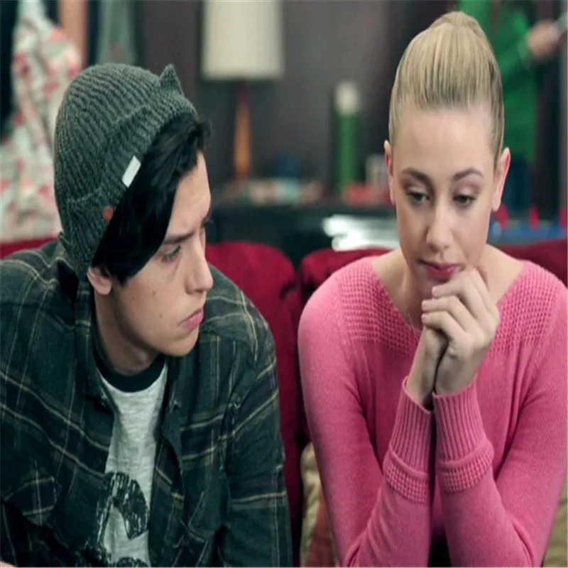 Man Women Beanie Riverdale Jughead Jones Cosplay Beanies with Brooch pins Fashion Crown Knitted Cap Hat Man Women Beanie Riverdale Jughead Jones Cosplay Beanies with Brooch pins Fashion Crown Knitted Cap Hat