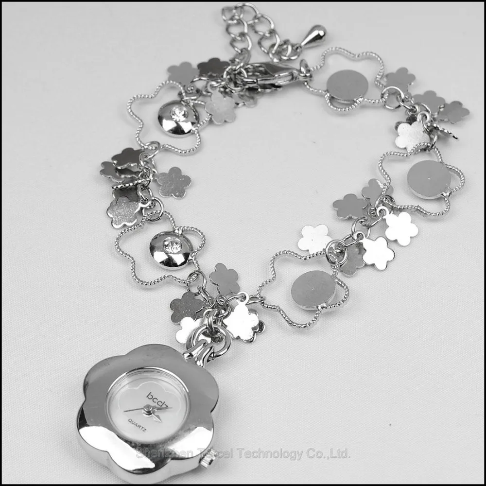 

New 2016 High Quality Retro Silver Flower with Crystal Rhinestone Watch Women Girls Ladies Alloy Quartz Wrist Watch Adjustable
