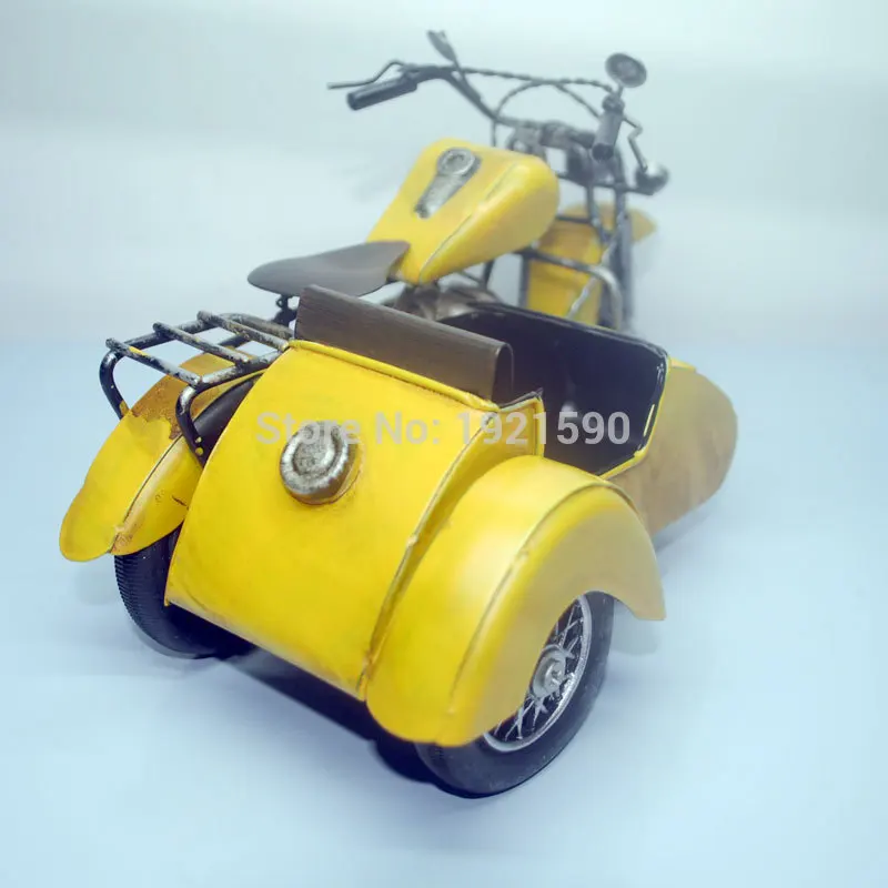 Vintage Motor Tricycle yellow (7)