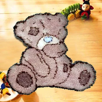 

Placemats "do it yourself" method of needlework kit latch hook rug kit Unfinshed / embroidered carpet cartoon bear pattern