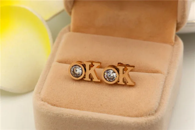 Martick Sport Style OK Letter Stud Earrings Sparkling Crystal For Woman Simple Europe Brand Jewelry E192 | Украшения и аксессуары