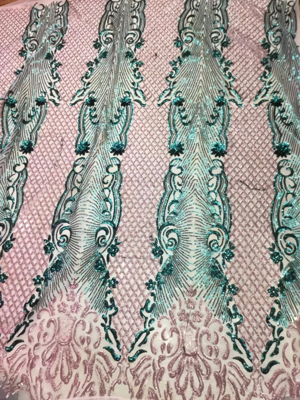 

2018 High Quality African Lace Fabric French Net Embroidery Sequins Tulle Lace Fabric For Nigerian party Dress