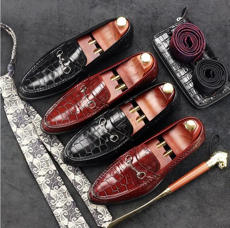 

Genuine Leather Men's Dress Shoes Slip-On Alligator Pattern Smart Casual Flats Loafers Male Moccasin Gommino Spring Single Shoes