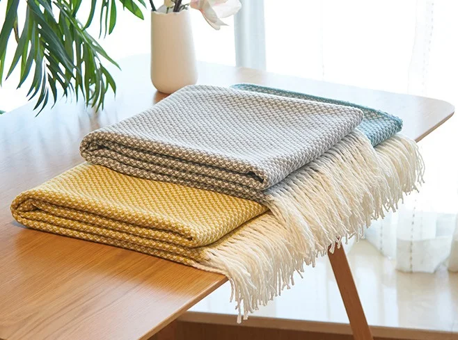 

Drop Ship Home Decoration Nordic Style Casual Knitted Blankets with Tassel Grey Throw Blanket for Sofa Bed Cover Plaid Bedspread